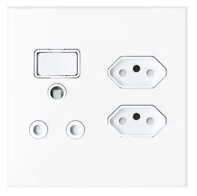 WALL SOCKET 16A ROUND+ 2 X16A FLAT
